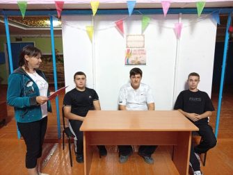 Правовой урок провели для морозовчан
